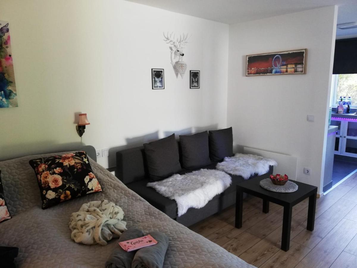 Apartment Melanie Hovmantorp Εξωτερικό φωτογραφία